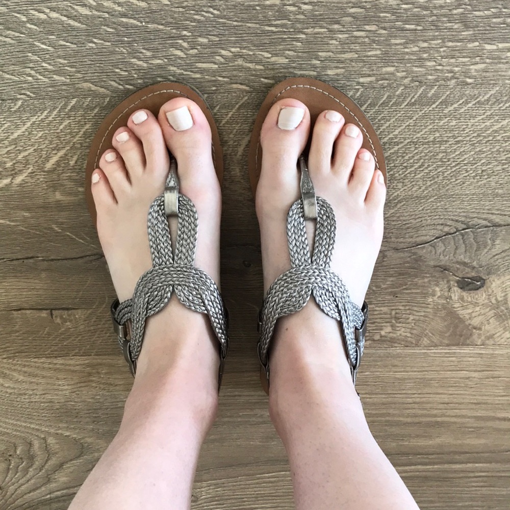 Sandals - Picture 4 of 6